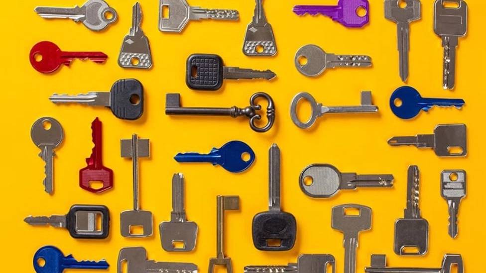 کلیدسازی شبانه روزی ایمن قفل در مشهد کلیدسازی شبانه روزی ایمن قفل در مشهد